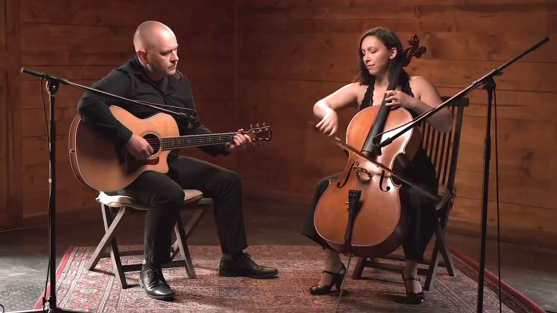 Ben McMunn and Veronica Kolegas performing Hitchin’ a Ride